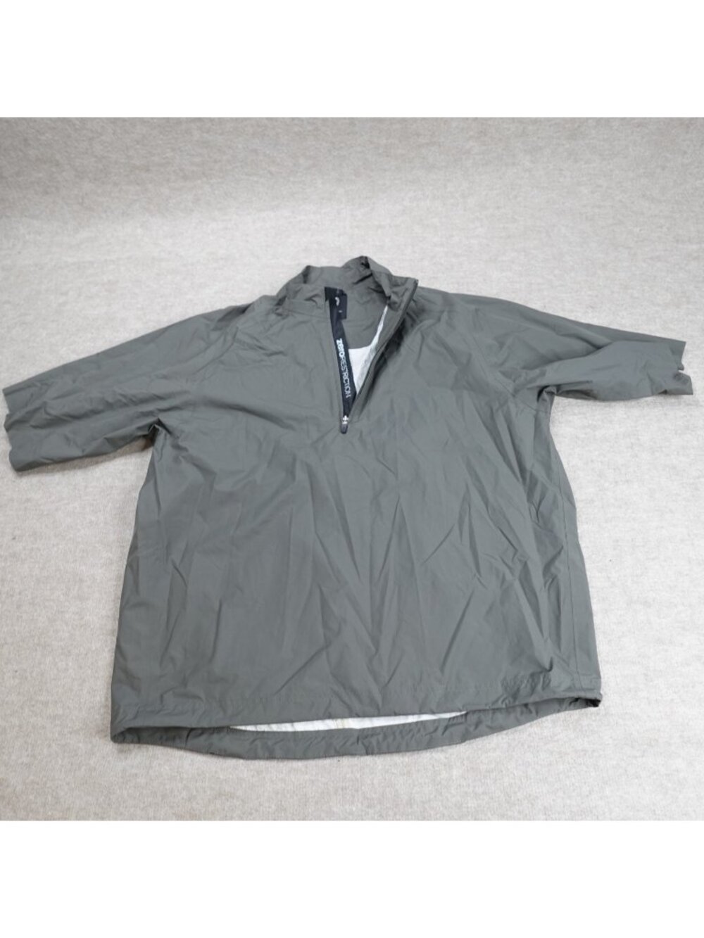 Zero Restriction Tour Series Pullover Large Gray Solid Water Resistant